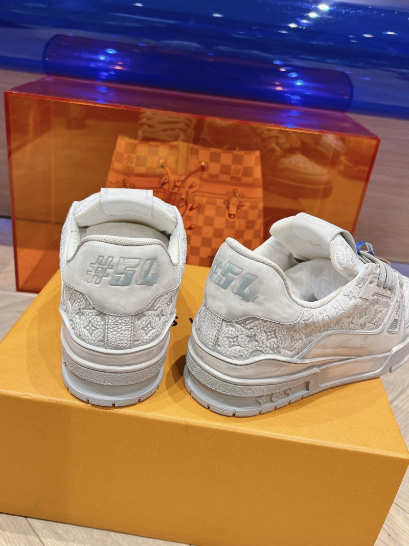 Louis Vuitton Sneakers